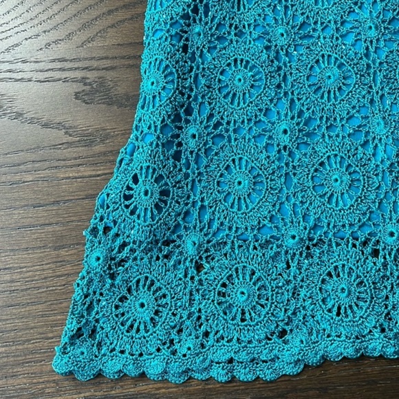 INC International Concepts Tank Top NWT โ Size M โ Peacock Blue Crochet - Picture 8 of 11